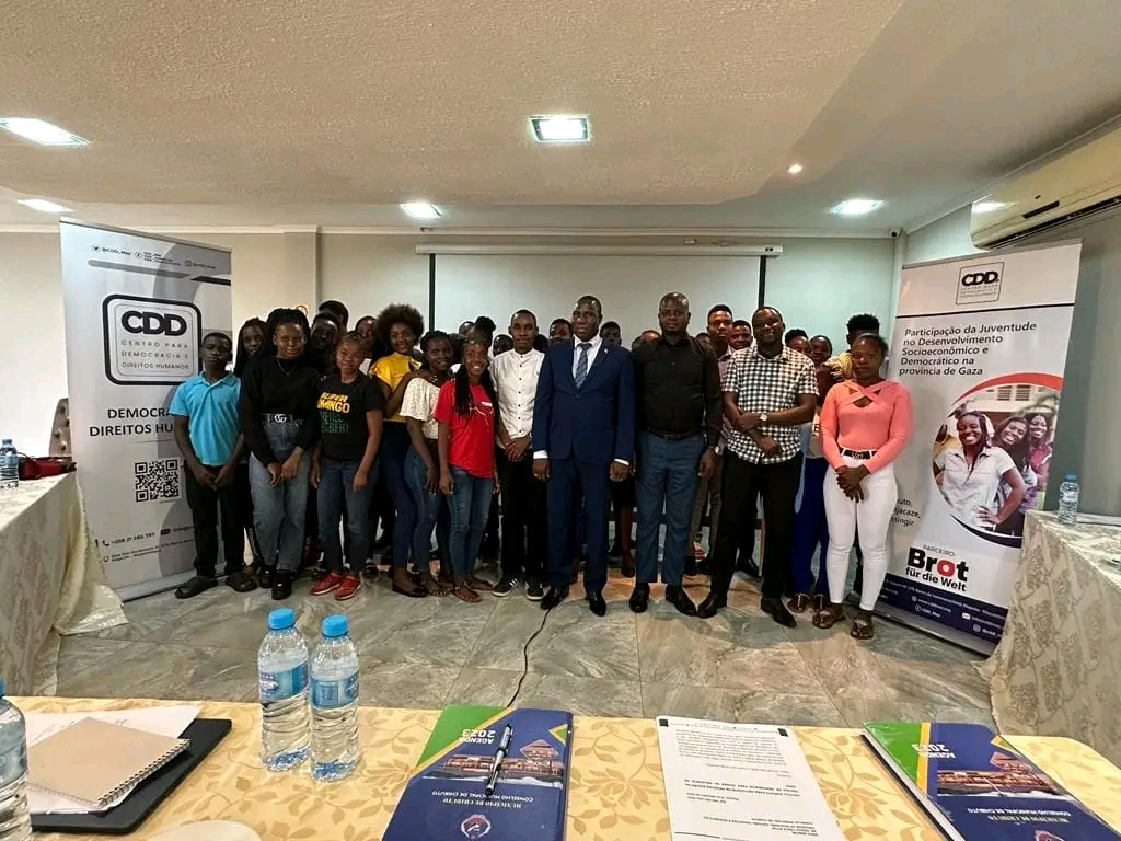 Primeira Edição de Escola de Democracia para Jovens do Youth Hub de Chibuto - Setembro 2023